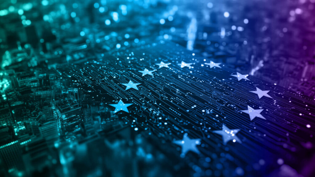 Der EU AI Act. Abstrakte Darstellung der EU Flagge. Im Hintergrund Strukturen, die Technik und eine Stadt darstellen.